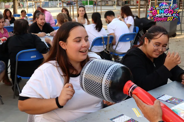 El Gran Bingo Musical de Danko DJ: Público y familias