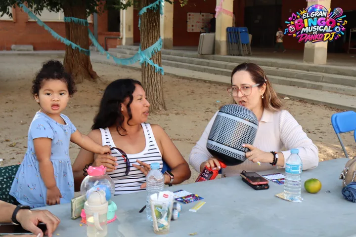 El Gran Bingo Musical de Danko DJ: Público y familias