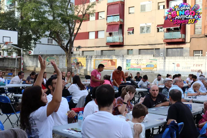 El Gran Bingo Musical de Danko DJ: Público y familias